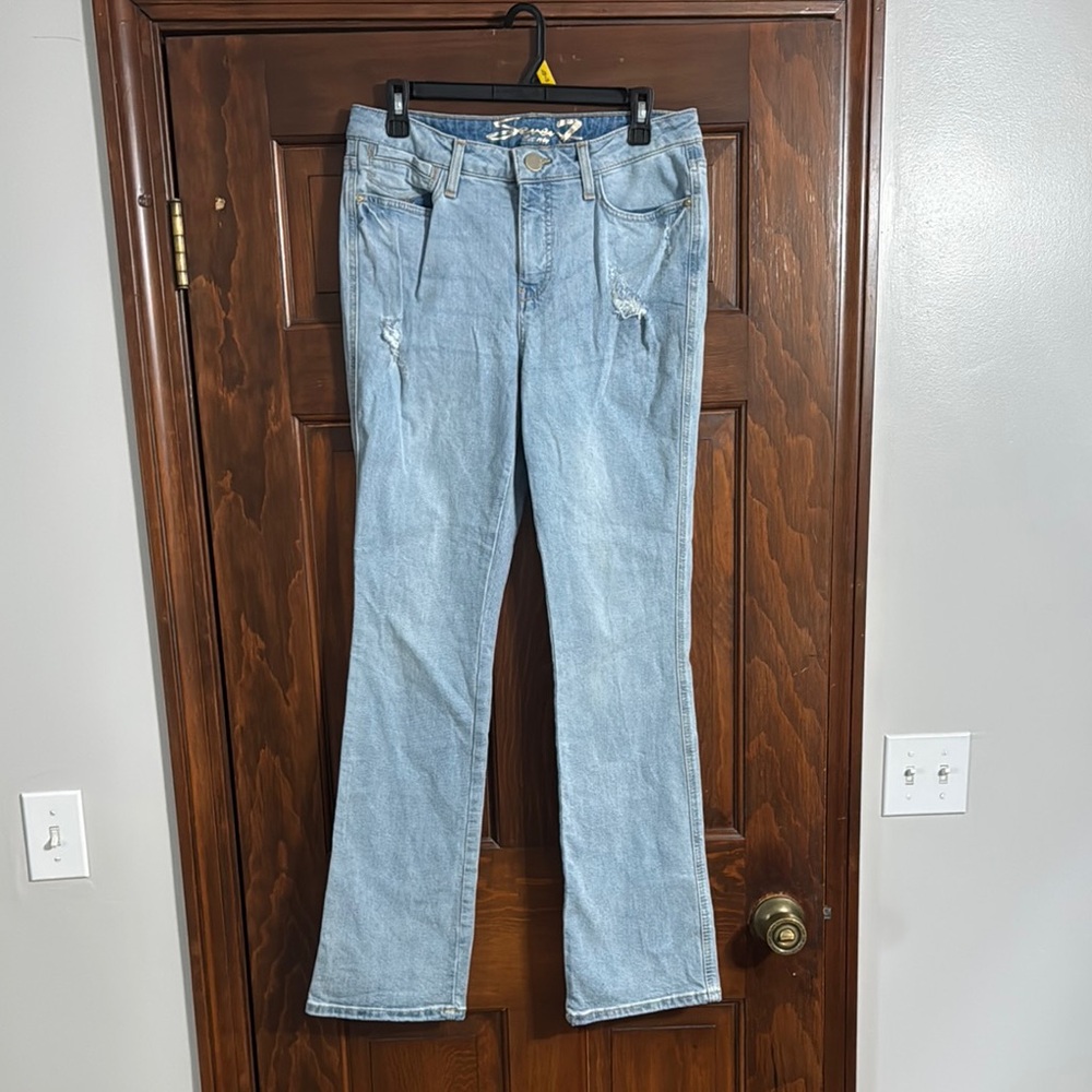 Women's Light Blue Jeans